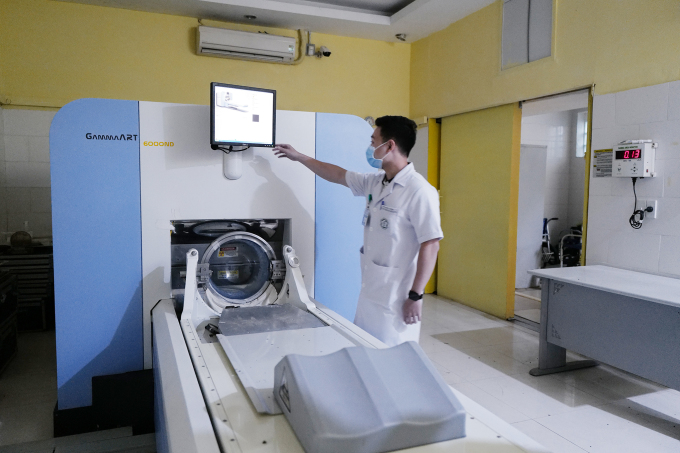 Bệnh viện có thể được lấy báo giá trực tiếp mua thiết bị độc quyền