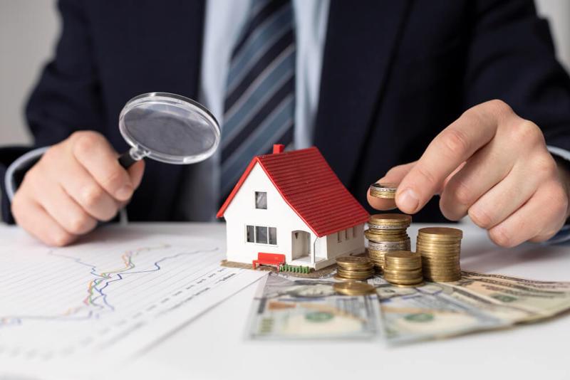 Quy định về vốn điều lệ tối thiểu và tỷ lệ vốn góp của thành viên, cổ đông là người có Thẻ thẩm định viên về giá đăng ký hành nghề tại doanh nghiệp phải chiếm trên 50% vốn điều lệ, vấp phải sự phản đối.